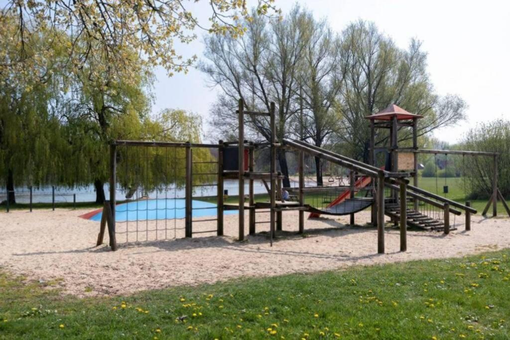 Heerlijke Vakantiewoning Ewijk Villa Esterno foto